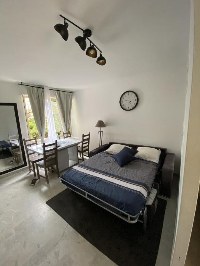 Magniolias - Residence Calme Avec Piscine, Tennis & Jardin Антиб Екстериор снимка