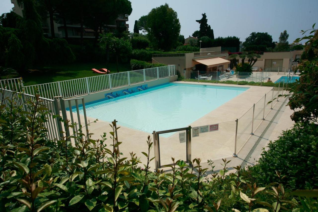 Magniolias - Residence Calme Avec Piscine, Tennis & Jardin Антиб Екстериор снимка