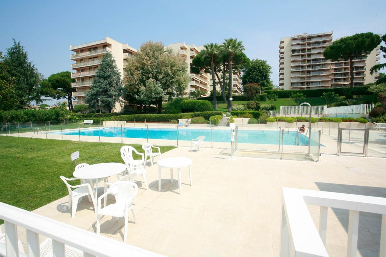 Magniolias - Residence Calme Avec Piscine, Tennis & Jardin Антиб Екстериор снимка