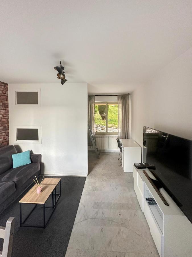 Magniolias - Residence Calme Avec Piscine, Tennis & Jardin Антиб Екстериор снимка